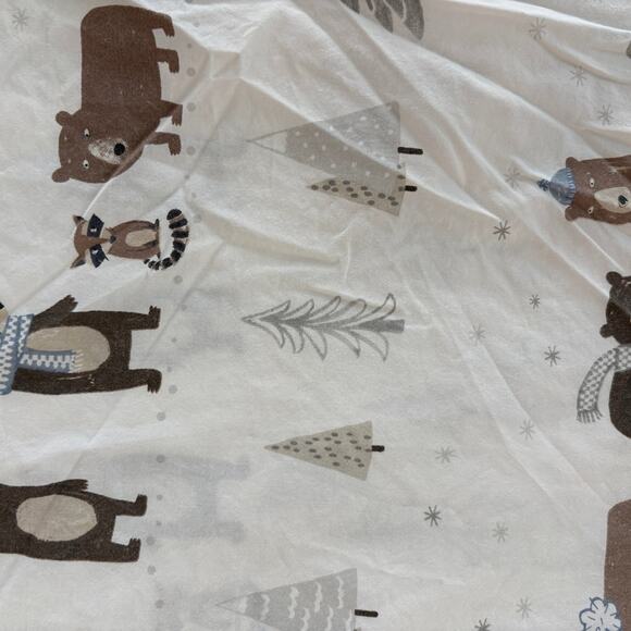 Pottery Barn twin bed winter - Picture 3 of 4